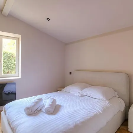 Apartment T3 Dans Calme, Saint-didier Saint-Didier-au-Mont-d'Or